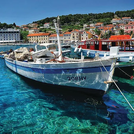 Awesome In 펜션 Poljica (Hvar)